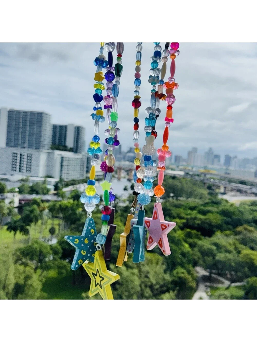 N/A plastic beads